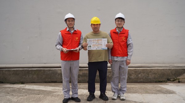 進企業送指南1.JPG
